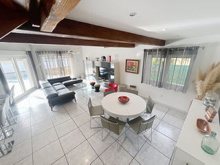  Maison � vendre 8 pi�ces 249 m�