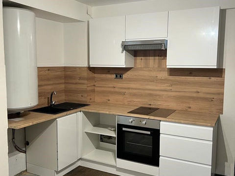   Appartement T3 55 m2 Ch�teau-Chinon Appartement - 3 pi�ce(s) - 55 m�