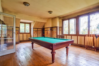  Propri�t�/ch�teau � vendre 11 pi�ces 341 m�