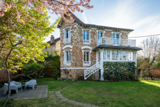  Propri�t�/ch�teau � vendre 5 pi�ces 128 m�