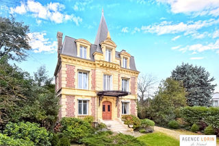  Maison � vendre 10 pi�ces 298 m�