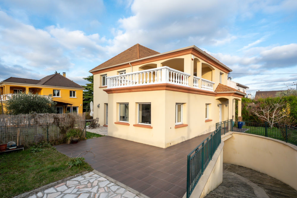 � vendre  Maison Carri�res-sur-Seine (78420)