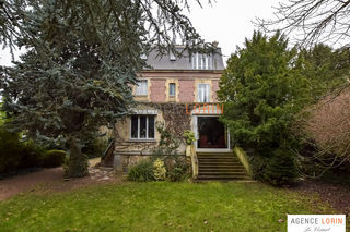  Maison � vendre 10 pi�ces 298 m�