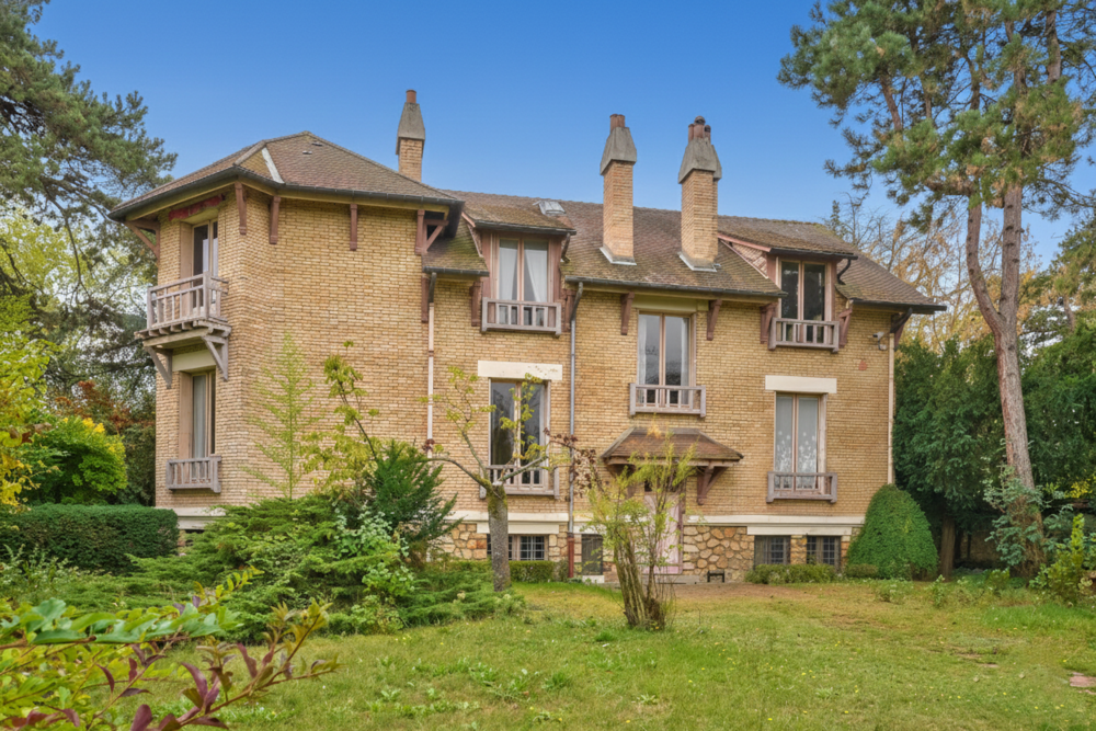 � vendre  Propri�t�/ch�teau Le V�sinet (78110)