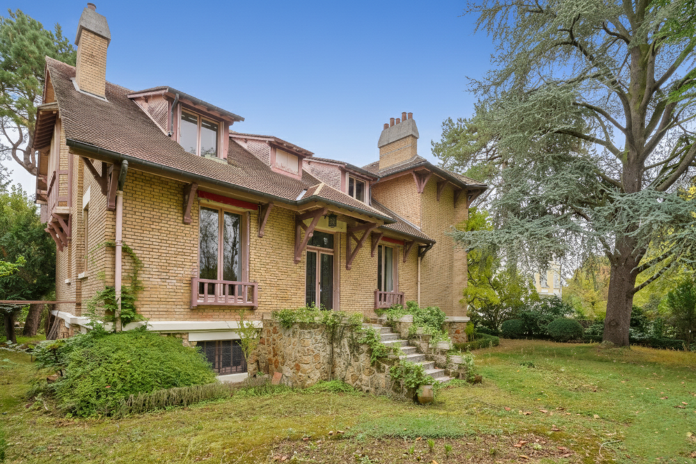 � vendre  Propri�t�/ch�teau Le V�sinet (78110)