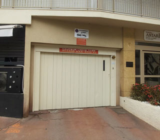  Parking / Garage � louer 