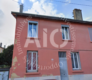  Immeuble � vendre 15 + pi�ces 335 m�