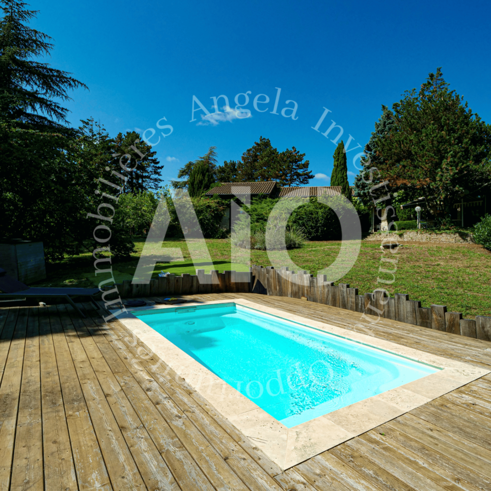 � vendre  Maison Vaugneray (69670)