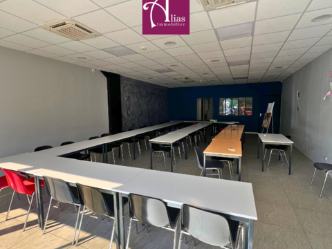 &Agrave; louer - Local commercial 97m2 - RDC - Colin - Petit-Bourg 2814 97170 Petit bourg