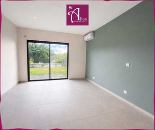  Maison � louer 4 pi�ces 115 m�