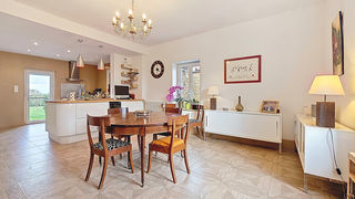  Maison � vendre 8 pi�ces 284 m�