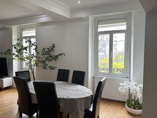  Appartement � vendre 9 pi�ces 215 m�