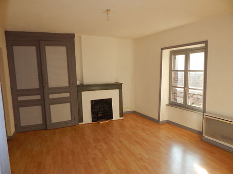   A LOUER APPARTEMENT CENTRE ANNONAY Appartement - 1 pi�ce(s) - 41 m�