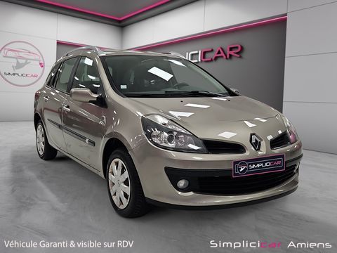 Renault Clio III 1.2 16V 75 RIP CURL 2 5P 2008 occasion Amiens 80080