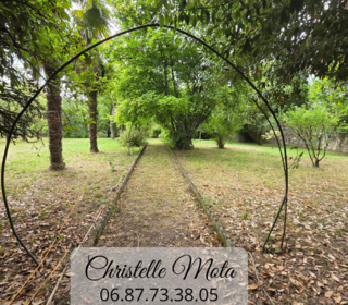  Maison � vendre 10 pi�ces 322 m�