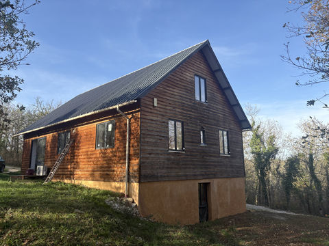   Maison en bois avec annexe Maison - 6 pi�ce(s) - 121 m�