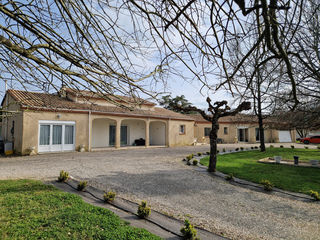  Maison � vendre 14 pi�ces 240 m�