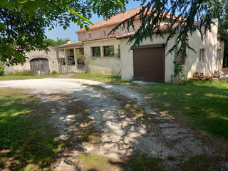  Propri�t�/ch�teau � vendre 7 pi�ces 240 m�