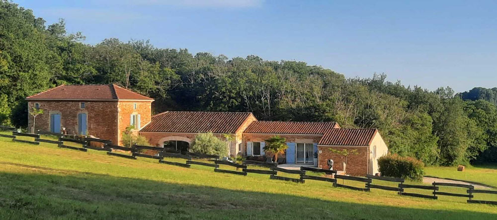 � vendre  Propri�t�/ch�teau Puy-l'�v�que (46700)