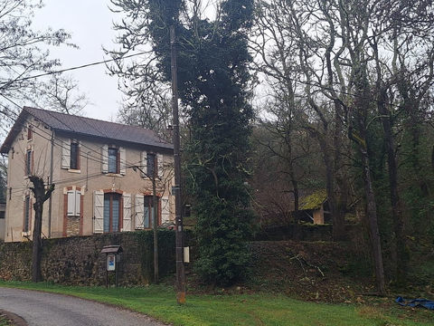   ANCIENNE ECOLE Maison - 4 pi�ce(s) - 91 m�