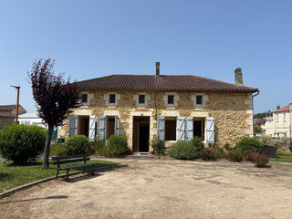  Maison � vendre 9 pi�ces 130 m�