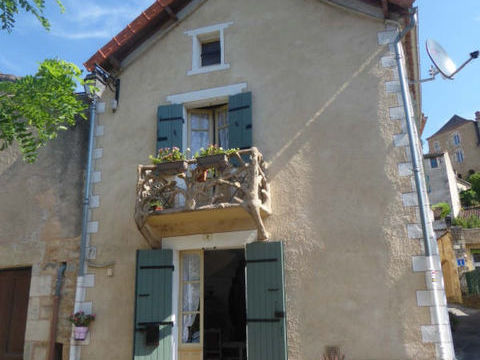   EXCLUSIVITE - CHARMANTE MAISON DE VILLAGE - Puy - l'Ev�que Maison - 3 pi�ce(s) - 46 m�