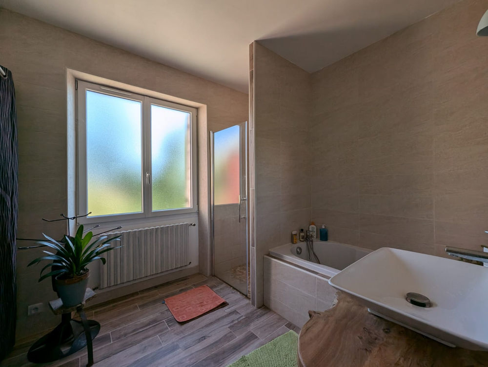 � vendre  Propri�t�/ch�teau Bergerac (24100)