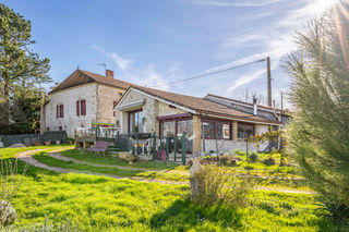  Propri�t�/ch�teau � vendre 9 pi�ces 241 m�