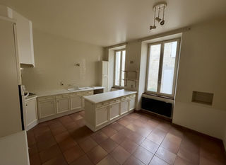  Maison � vendre 9 pi�ces 228 m�