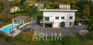  Maison � vendre 9 pi�ces 141 m�