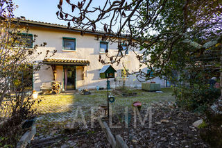  Propri�t�/ch�teau � vendre 9 pi�ces 440 m�