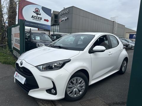Toyota Yaris IV 116h Dynamic Business 5p + Programme Beyond Zero Academy 2022 occasion Herblay 95220
