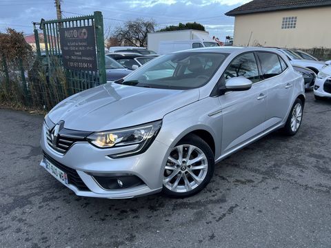 Renault M&eacute;gane RENAULT MEGANE IV BERLINE Intens 1.2 TCe 130 Energy 2017 occasion Pierrelaye 95480