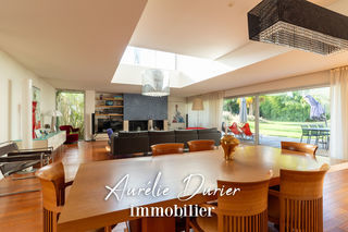  Maison � vendre 5 pi�ces 250 m�