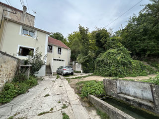  Immeuble � vendre 8 pi�ces 130 m�