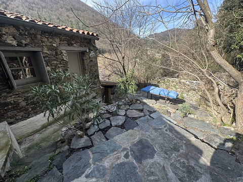   AGENCE BAZILLE - Maison de Village � Saint Laurent Le Minier Maison - 4 pi�ce(s) - 83 m�