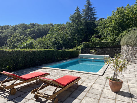   Mas C�venol sur 2ha  D�pendances et source - Saint Andr� de Majencoules Maison - 5 pi�ce(s) - 160 m�