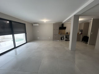  Maison � louer 5 pi�ces 128 m�