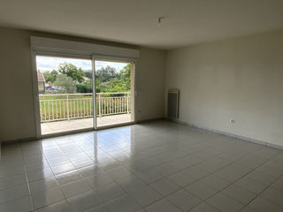  Appartement � louer 4 pi�ces 80 m�