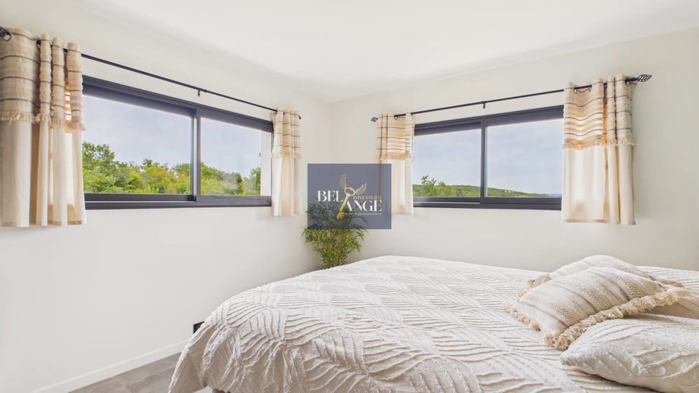 � vendre  Maison Labeaume (07120)