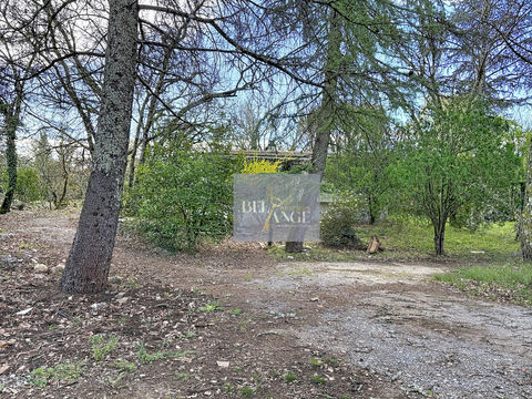   � acheter � Saint-Alban-Auriolles Maison - 5 pi�ce(s) - 82 m�