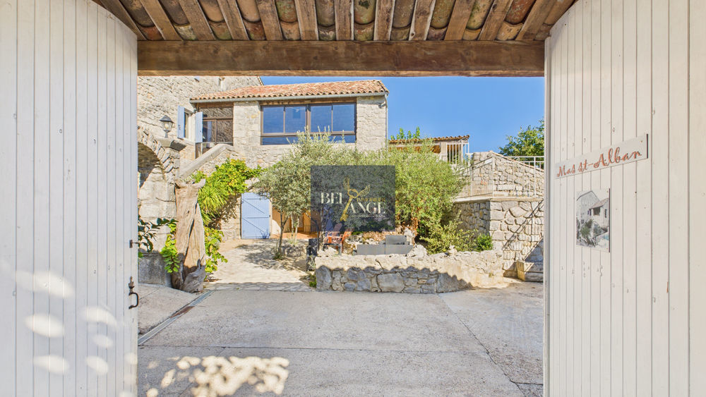 � vendre  Maison Saint-Alban-Auriolles (07120)