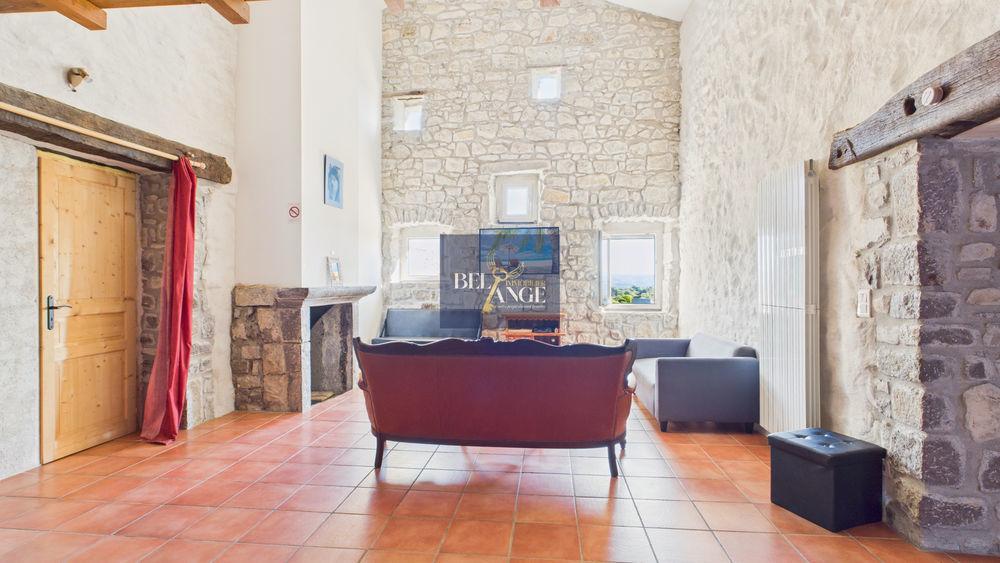 � vendre  Maison Saint-Alban-Auriolles (07120)