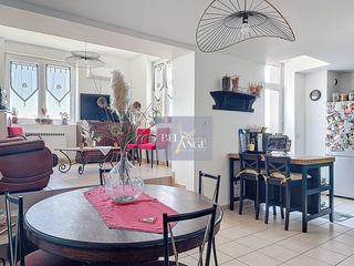  Appartement � vendre 5 pi�ces 85 m�