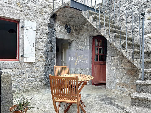   Maison de village authentique Maison - 5 pi�ce(s) - 85 m�