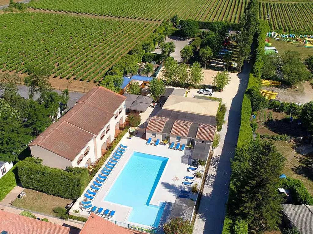 � vendre  Propri�t�/ch�teau Salavas (07150)