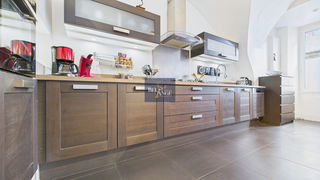  Maison � vendre 12 pi�ces 242 m�