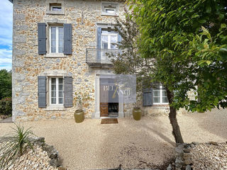  Maison � vendre 15 + pi�ces 360 m�