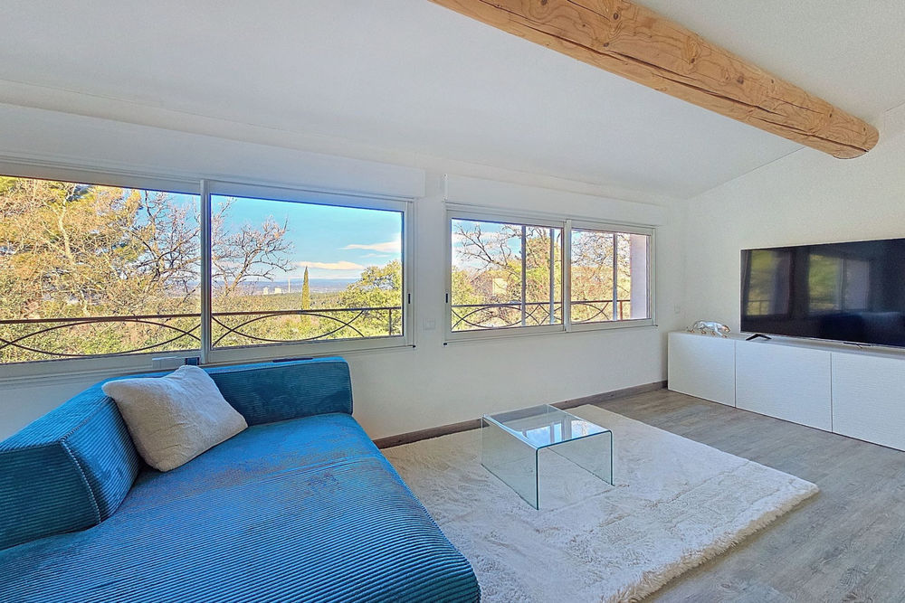 � vendre  Maison Mimet (13105)