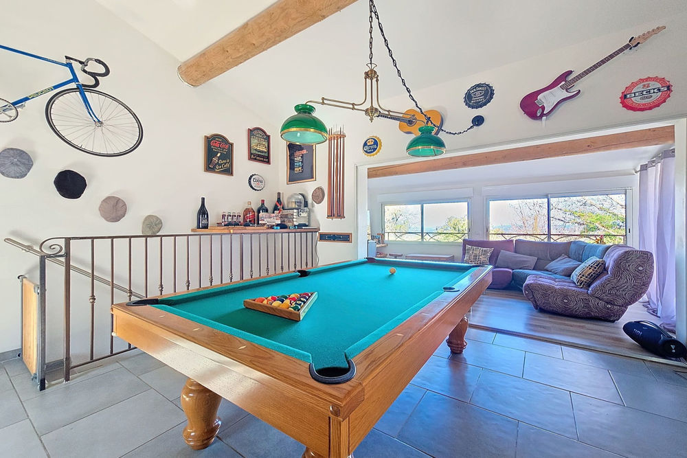 � vendre  Maison Mimet (13105)